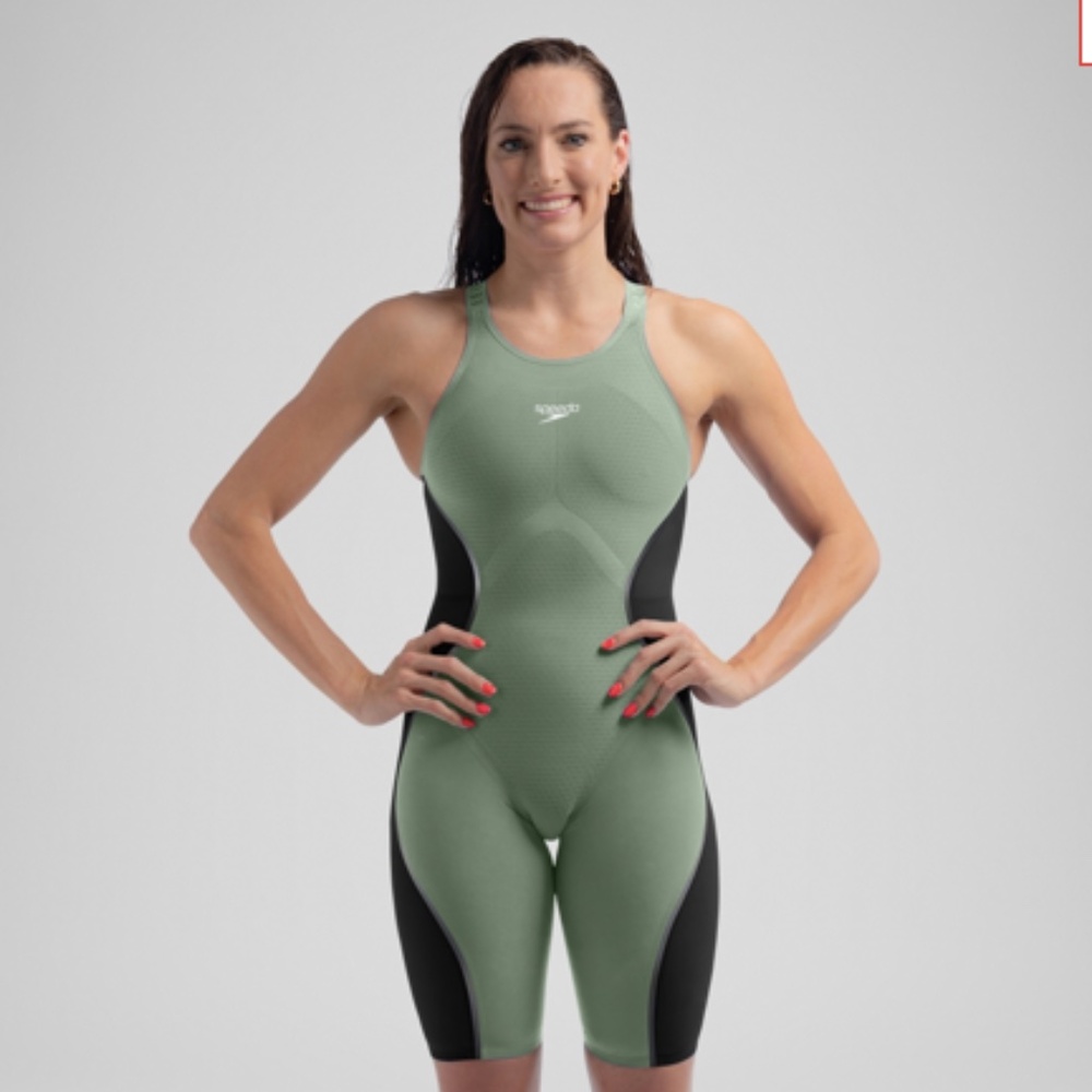 NWT Women's Fastskin LZR Intent 2.0 Country Green Open Back Kneeskin Size 18